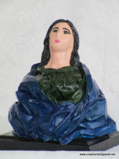 Testina donna con vestito blu e verde