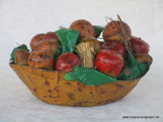 Cesto con varia frutta