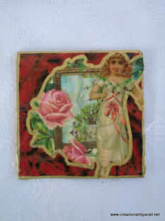 Sottobicchiere con Bambina e rosa