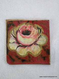 Sottobicchiere con rosa bianca